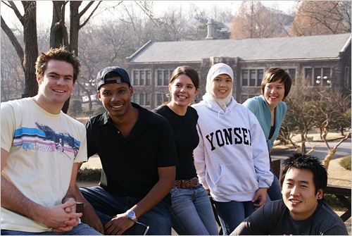 学会问候寒暄用语，提高日语口语水平