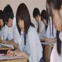 学日语时需要注意的几个一字之差的词