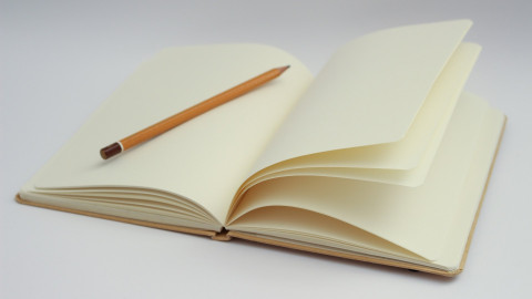 日语入る(いる・はいる)的用法简介